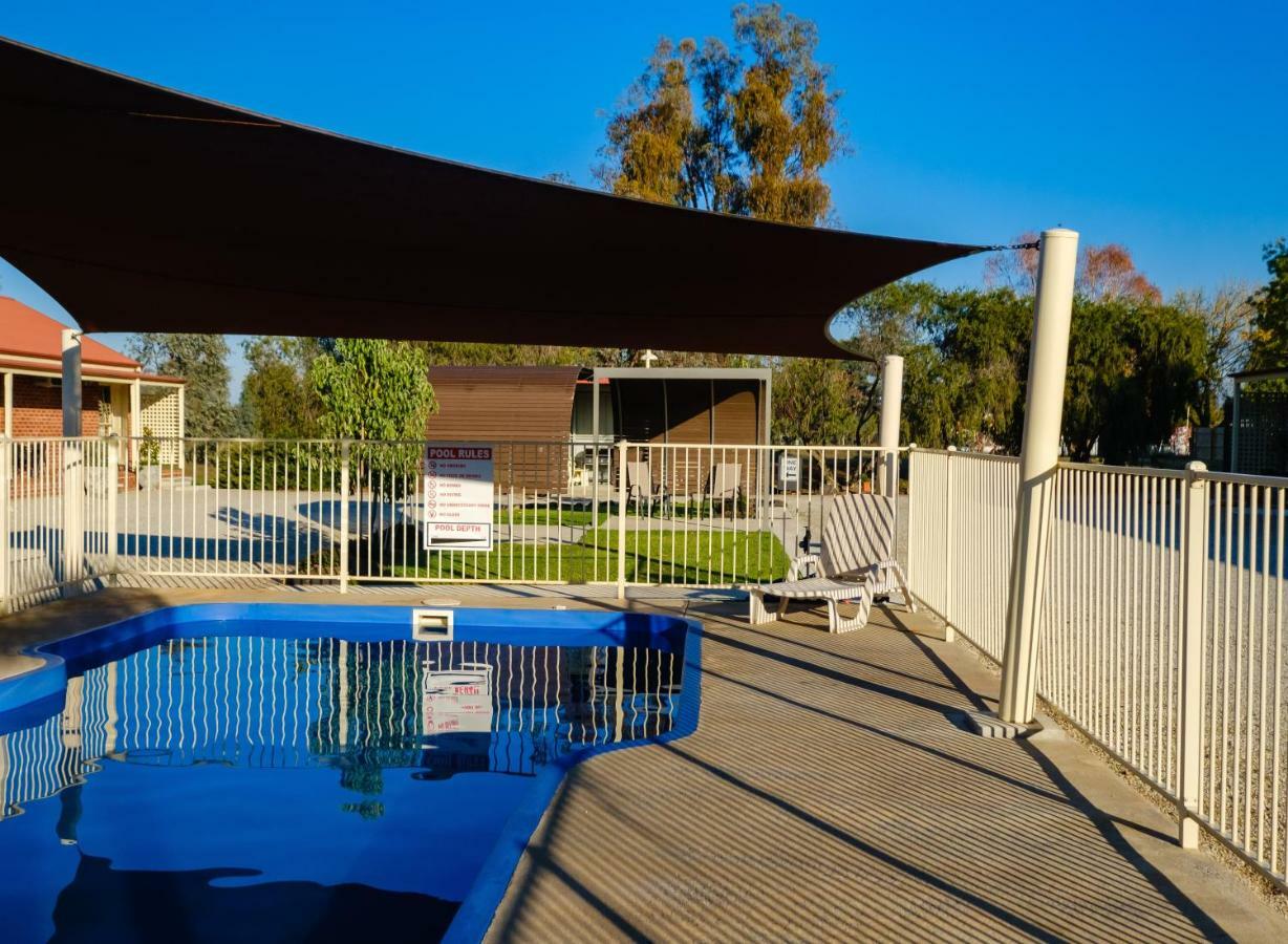 Lydoun MotelChiltern エクステリア 写真