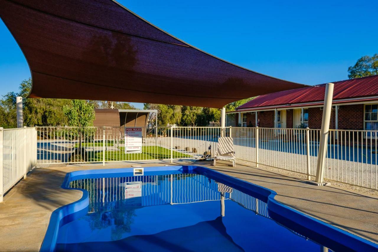 Lydoun MotelChiltern エクステリア 写真